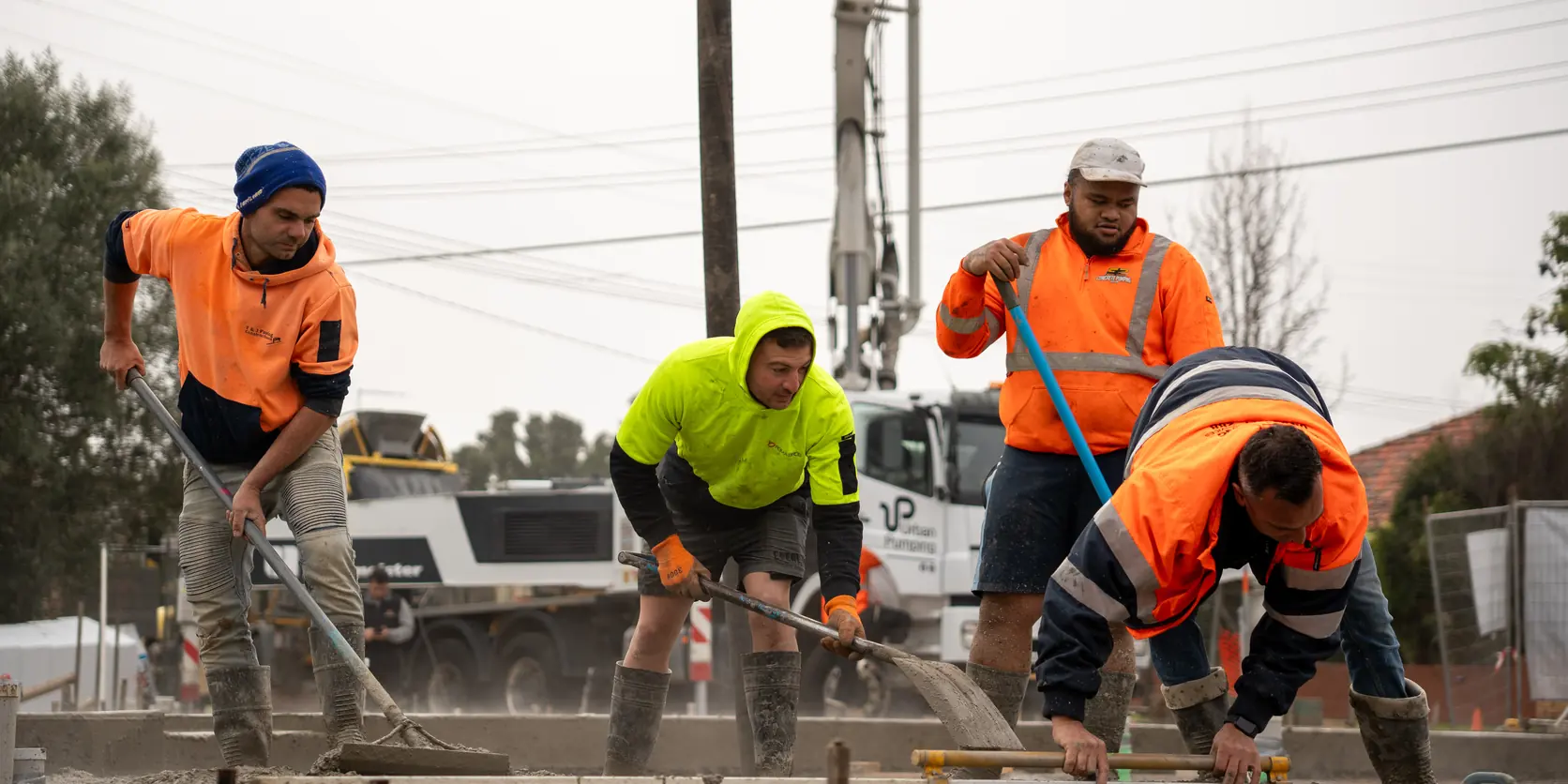 MERCS Projects crew levelling concrete during the slab pour in Elizabeth